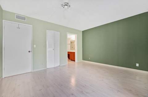 7286 Huntington Lane #405, Delray Beach FL - photo 21 of 72