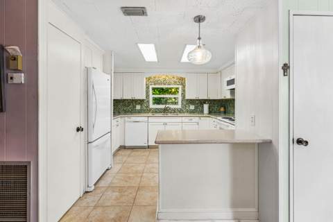 205 S Ibis Drive #R, Briny Breezes FL - photo 6 of 20