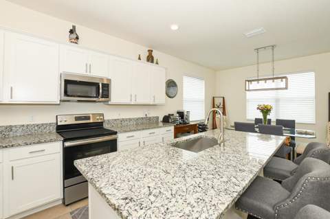 7472 NW Greenspring Street, Port St. Lucie FL - photo 9 of 56