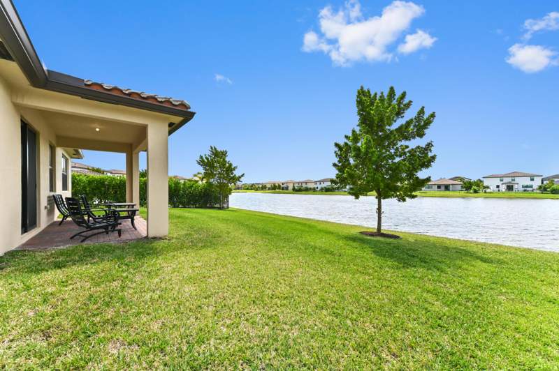 5 bedroom Single Family Residence at 3523 Haldin Place, Crestwood North, Royal Palm Beach — photo 5