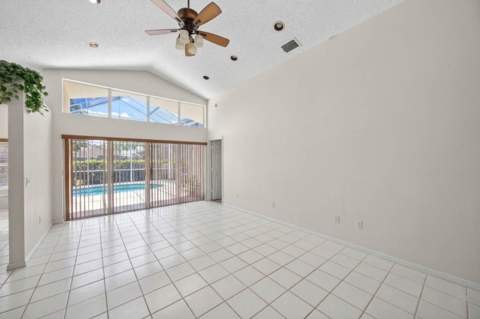 10870 Old Bridgeport Lane, Boca Raton FL - photo 9 of 41