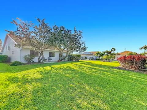 208 River Walk, Fort Pierce FL - photo 15 of 85