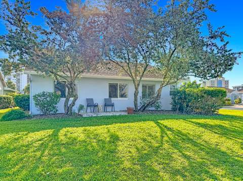 208 River Walk, Fort Pierce FL - photo 16 of 85