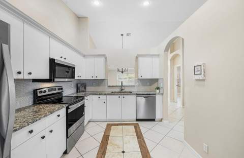 6060 Petunia Road, Delray Beach FL - photo 9 of 59