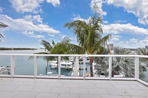 176 Lake Drive #1-302, Palm Beach Shores FL - photo 23 of 56