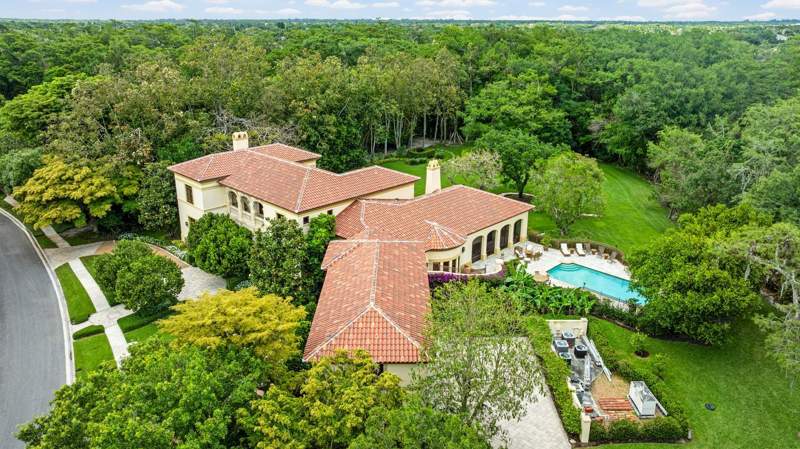 7 bedroom Single Family Residence at 2953 Hurlingham Drive, Bridle Path Of P B Polo & Country Club, Wellington — photo 5