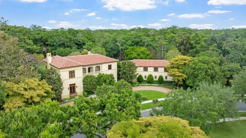 7 bedroom Single Family Residence at 2953 Hurlingham Drive, Bridle Path Of P B Polo & Country Club, Wellington — photo 3