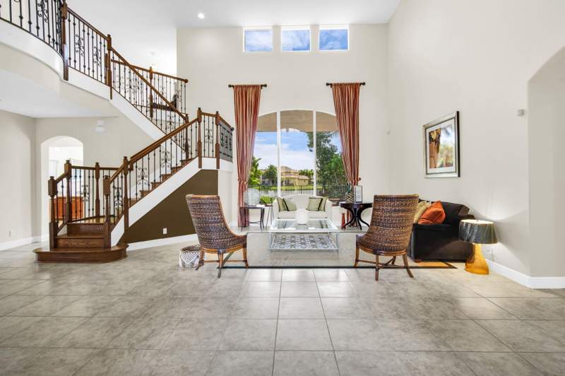 5 bedroom Single Family Residence at 9192 Pineville Drive, country cove, Lake Worth — photo 5