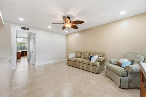 566 Piedmont L, Delray Beach FL - photo 13 of 37
