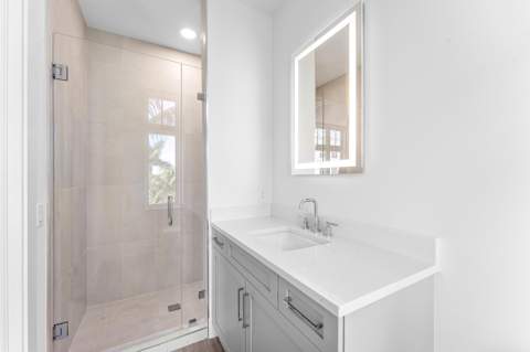 180 Lake Drive #2304, Palm Beach Shores FL - photo 21 of 37