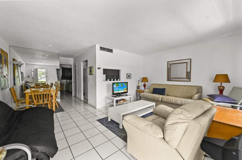 1 bedroom Villa at 631 Snug Harbor Drive #S1, Snug Harbor Gardens, Boynton Beach — photo 5