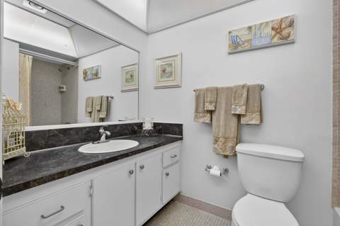 3 Greenway Vlg #210, Royal Palm Beach FL - photo 23 of 55