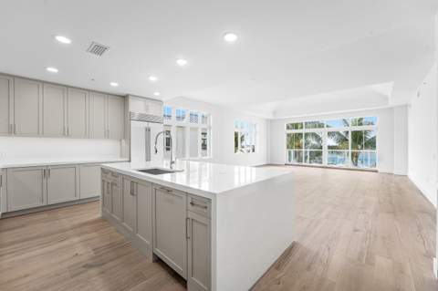 180 Lake Drive #2204, Palm Beach Shores FL - photo 11 of 42