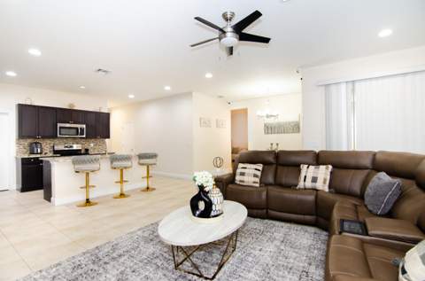 1188 NW Leonardo Circle, Port St. Lucie FL - photo 13 of 37