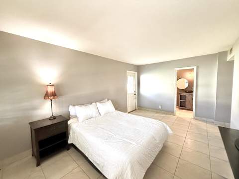 220 Country Lane #A, Boynton Beach FL - photo 9 of 20