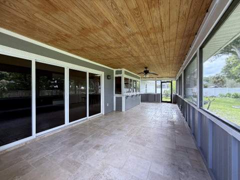 2402 River Hammock Lane, Fort Pierce FL - photo 10 of 32