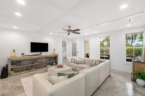 1108 Coconut Row, Delray Beach FL - photo 7 of 31