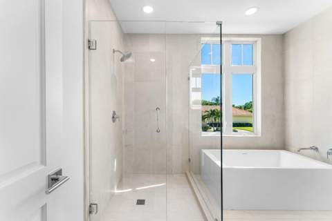 178 Lake Drive #4102, Palm Beach Shores FL - photo 18 of 36