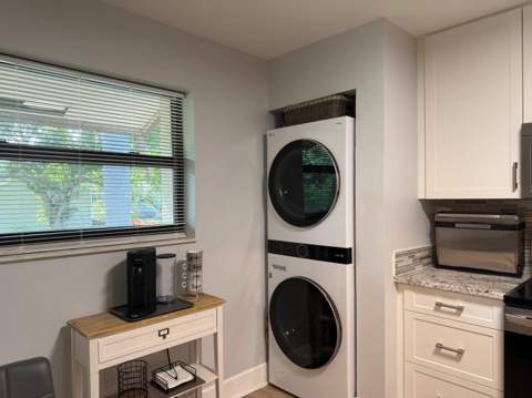 2664 NW 42nd Avenue, Coconut Creek FL - photo 9 of 49