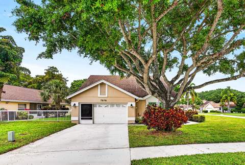 7876 Lake Champlain Court, Delray Beach FL - photo 23 of 40