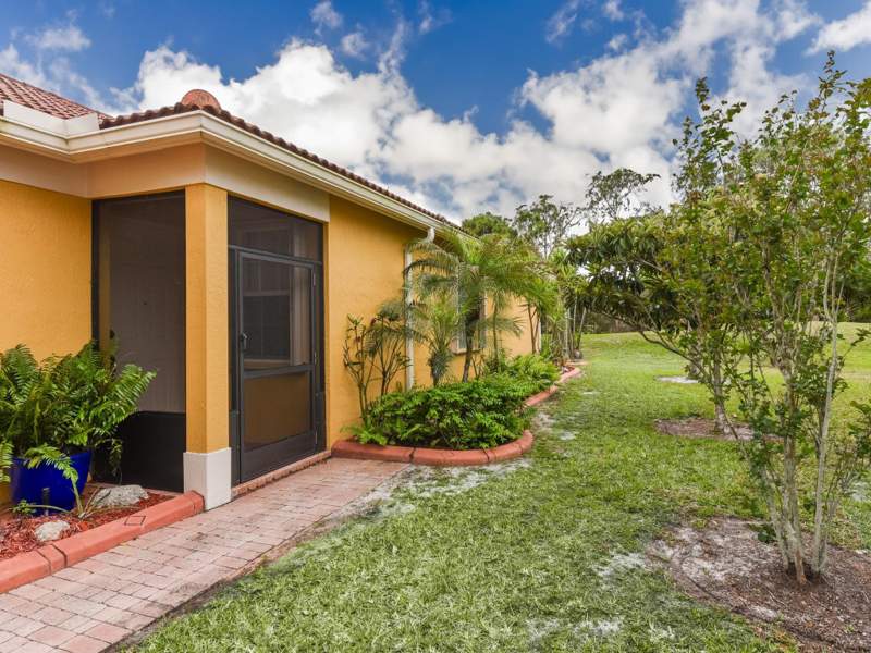 3 bedroom Single Family Residence at 833 NW Rutherford Court, St James Golf Club Parcel C Phase 3, Port St. Lucie — photo 3