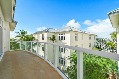 182 Lake Drive #5302, Palm Beach Shores FL - photo 20 of 45
