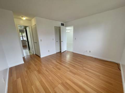 10442 Sunrise Lakes Boulevard #104, Sunrise FL - photo 15 of 23