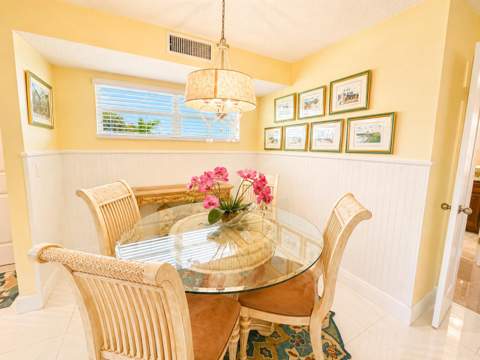 12 Colonial Club Drive #305, Boynton Beach FL - photo 11 of 61