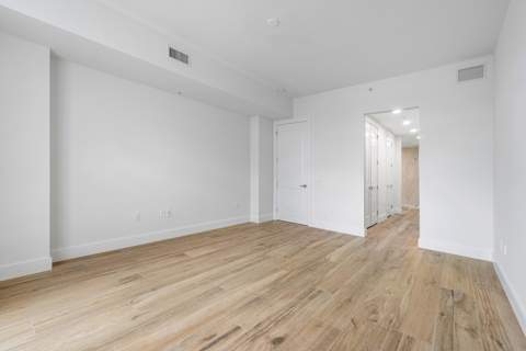 180 Lake Drive #2-302, Singer Island FL - photo 15 of 43