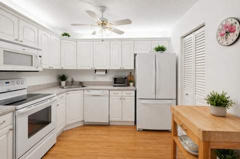 5760 Pine Wood Drive #D-1, Greenacres FL - photo 8 of 21
