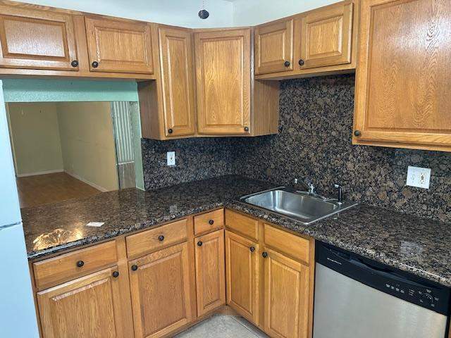 2 bedroom Condominium at 7300 NW 5th Court #101, Oriole Gardens, Margate — photo 2