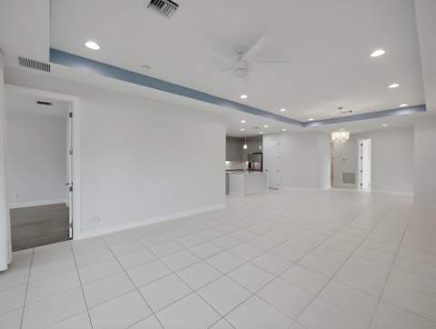 24072 SW Firenze Way, Port St. Lucie FL - photo 8 of 52