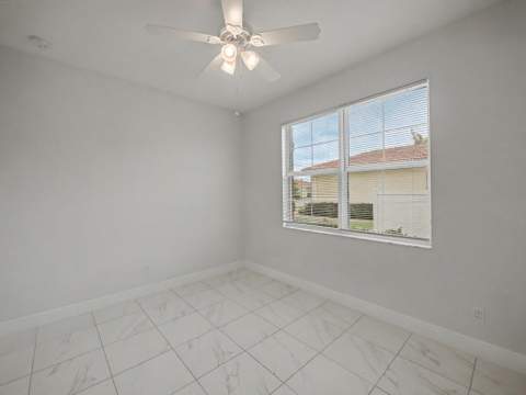 24072 SW Firenze Way, Port St. Lucie FL - photo 9 of 52