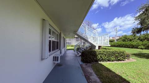 200 Horizon #102, Boynton Beach FL - photo 19 of 31