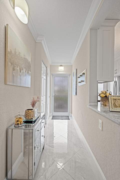 1910 S Ocean Boulevard #204, Delray Beach FL - photo 7 of 32