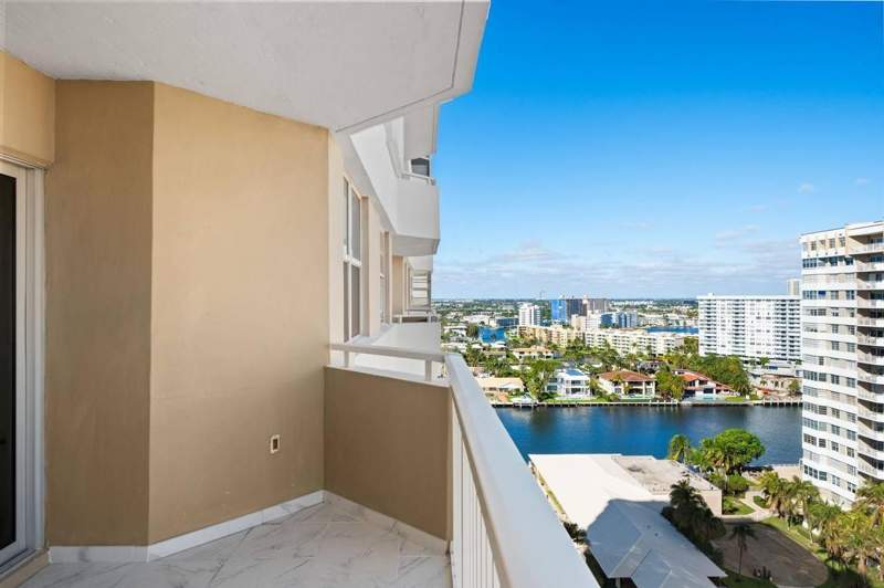 1 bedroom Condominium at 1985 S Ocean Drive #16b, Hemispheres Condo, Hallandale Beach — photo 2
