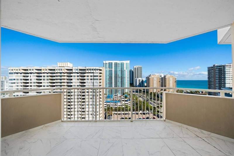 1 bedroom Condominium at 1985 S Ocean Drive #16b, Hemispheres Condo, Hallandale Beach — photo 3