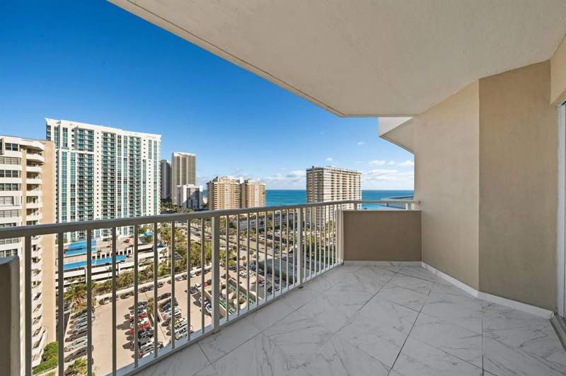 1 bedroom Condominium at 1985 S Ocean Drive #16b, Hemispheres Condo, Hallandale Beach — photo 5