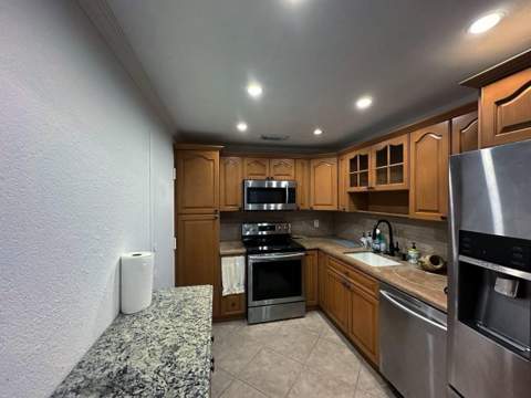 1985 S Ocean Drive #16b, Hallandale Beach FL - photo 6 of 17