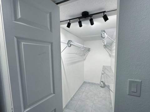 1985 S Ocean Drive #16b, Hallandale Beach FL - photo 15 of 17