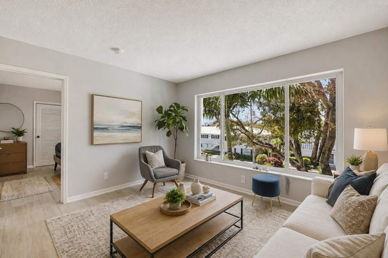 2 bedroom Stock Cooperative at 2829 NE 30th Street #302, Regency House Co-Op, Fort Lauderdale — photo 5