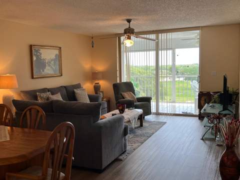 4570 NW 18th Avenue #606, Deerfield Beach FL - photo 11 of 21