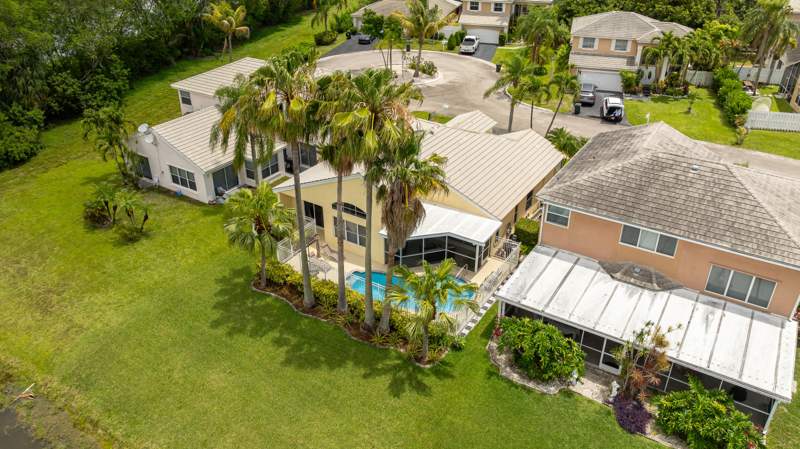 3 bedroom Single Family Residence at 5535 NW 54th Circle, Lauren's Turn, Coconut Creek — photo 2