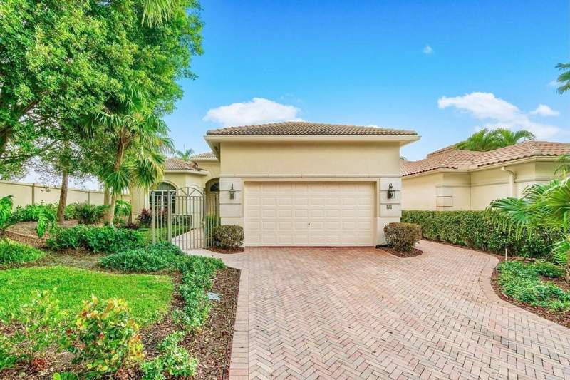 2 bedroom Single Family Residence at 56 Island Drive, Isles At Hunters Run, Boynton Beach — photo 2