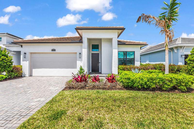 4 bedroom Single Family Residence at 9114 SW Arco Way, PGA Verano, Port St. Lucie — photo 2