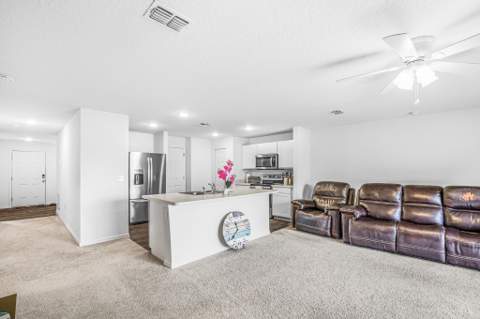 549 SW Prado Avenue, Port St. Lucie FL - photo 8 of 37