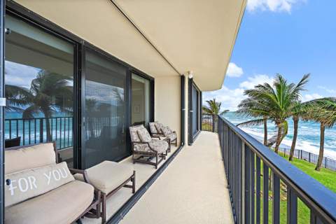 200 Beach Road #202, Tequesta FL - photo 14 of 39