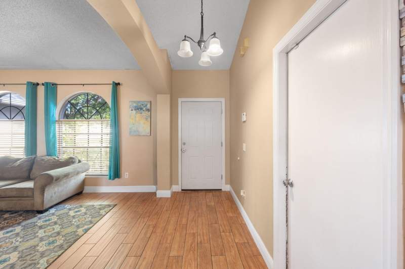 4 bedroom Single Family Residence at 5930 NW Theda Lane, Port St Lucie Section 48 1st Replat, Port St. Lucie — photo 3