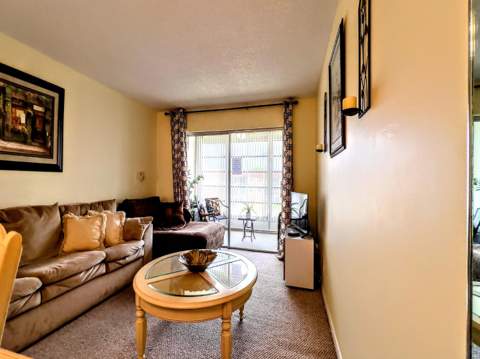 8901 Sunrise Lakes Boulevard #307, Sunrise FL - photo 7 of 22