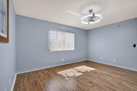 7770 Tahiti Lane #102, Lake Worth FL - photo 24 of 32